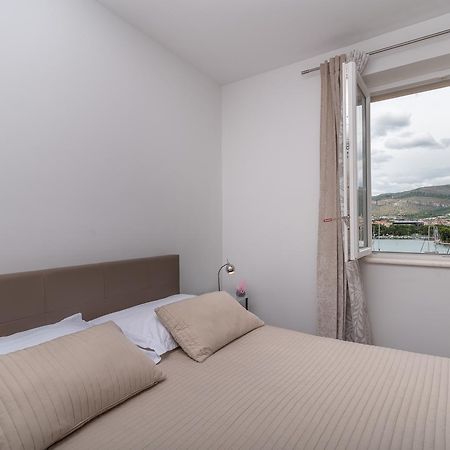 Apartments Maria โตรกีร์ ภายนอก รูปภาพ