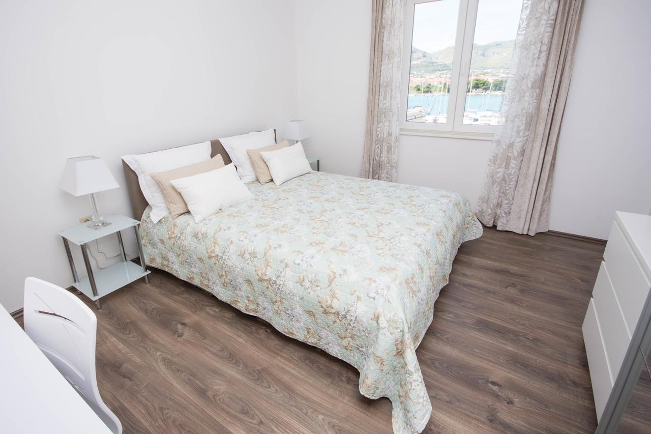 Apartments Maria โตรกีร์ ภายนอก รูปภาพ